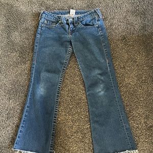 True Religion Cropped Distressed Bobby Jeans